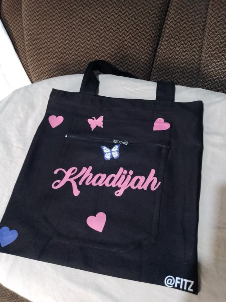 Tote bag